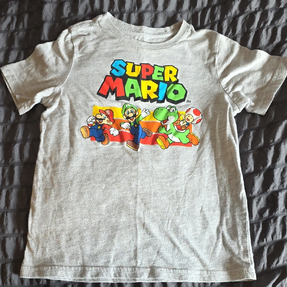 Nintendo Super Mario Kids Gray T-Shirt